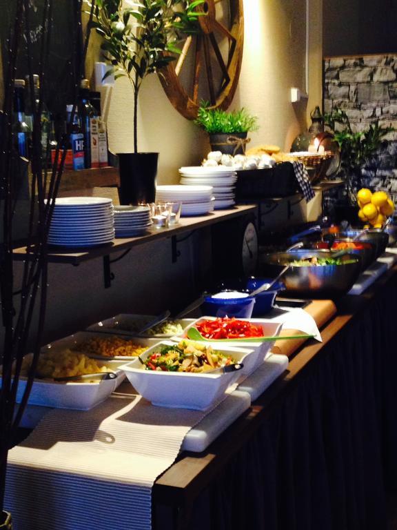 Kils Hotell & Restaurang Екстериор снимка