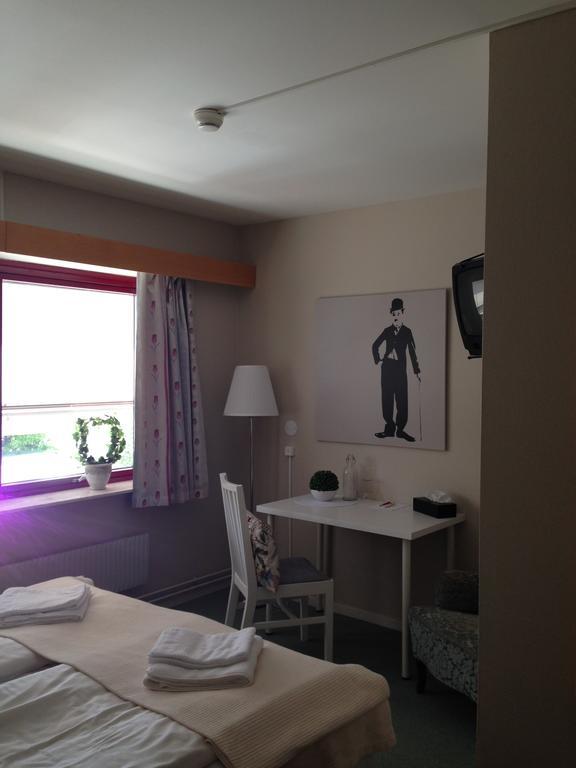 Kils Hotell & Restaurang Екстериор снимка