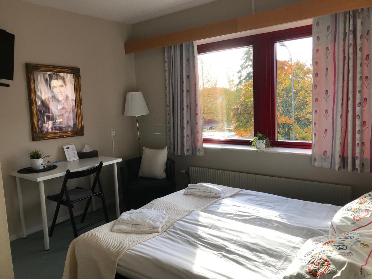 Kils Hotell & Restaurang Екстериор снимка